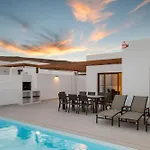 Anane - Vipvipvillas Villa *