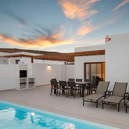 Anane - Vipvipvillas Villa *